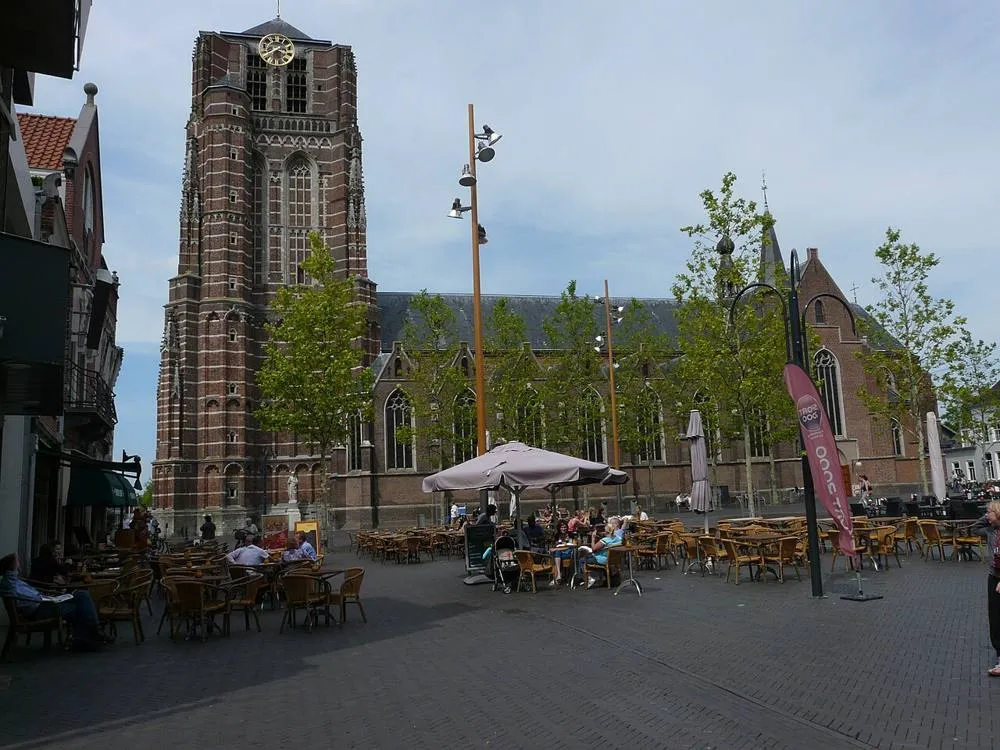 Oosterhout: Sint-Jansbasiliek (Oosterhout) P1050122